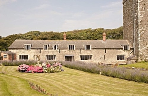 Tomhaggard Cottage | Boxwell Cottage Norman Castle Cottages magnifiquement rénové