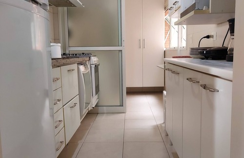 Riviera de Sao Lourenco Appartement | BEL APPARTEMENT, TRES CHALEUREUX