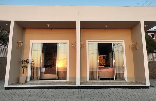 Costeira do Pirajubae Appartement | Entre o Centro e o Aeroporto - Mini Casa com Vista Para a Beira Mar Sul