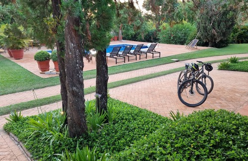 Itirapina Maison | Casa de Campo no Condomínio Vila Pinhal na Represa do Broa