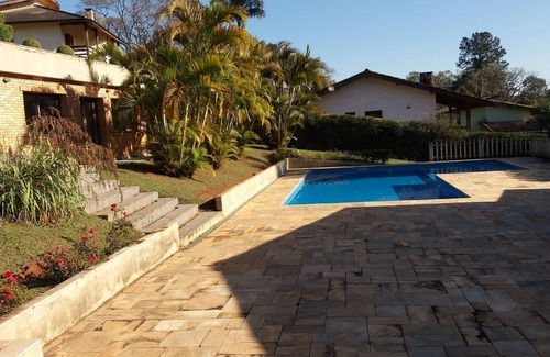 Parque Velho Hotel Cottage | Maison dans un paradis verdoyant avec lac doré, communauté fermée