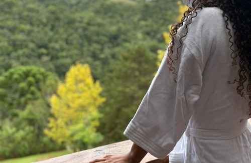 Campos do Jordao Cabine | M&H Refuge - Incredible view, hot tub and heated pool 20 minutes from the center