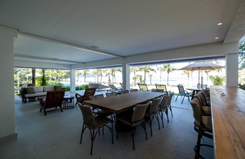 Maresias Maison | Casa de Condomínio com 7 Quartos em Condomínio Fechado