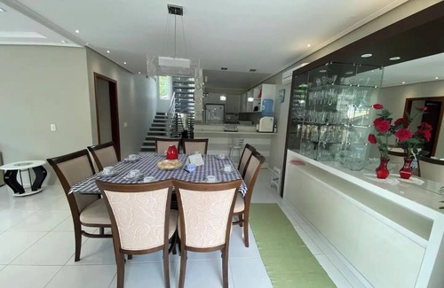 Florianopolis Maison | HIGH STANDARD HOUSE IN FRONT OF THE BEACH