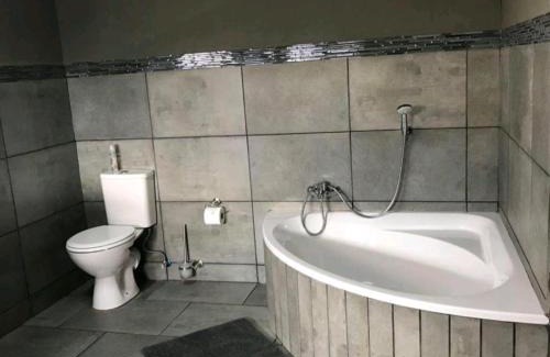 Polokwane Cabine | Bradbury Game Lodge and Function Venue