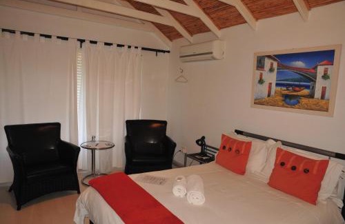 Pinelands Appartement | Bradclin House