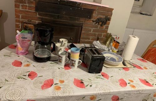 Erkeln Appartement | Brakel Monteue- Ferin Zimmer 1
