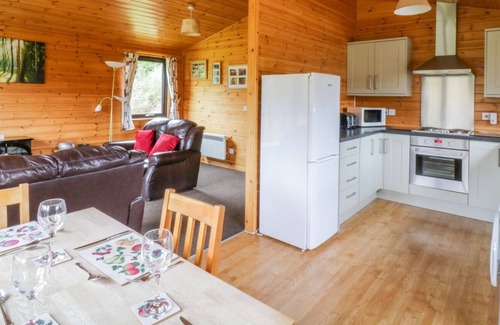 Diss Maison | BRAMBLES, les animaux de compagnie, avec un jardin à Garboldisham, Ref 991371