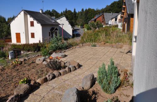 Prades-d'Aubrac Maison | Brameloup