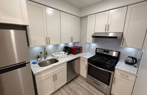 Flushing Chinatown Appartement | Brand New 1br - Linens Wi-Fi 2nd fl