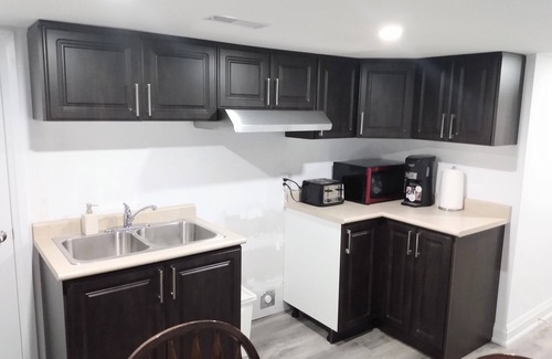 Brampton Maison | Brand New 2 Bedroom Basement Apartment with Free parking!