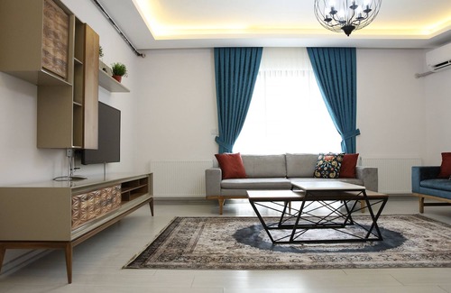 Sakarya Mahallesi Maison | Brand New DuPlex 2 étages 3 chambres 2 salles de bain, 2 grands balcons avec vue