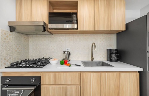 Koyari Appartement | Brand NEW 2BR1BA w/PrivatePool in Amazing Location