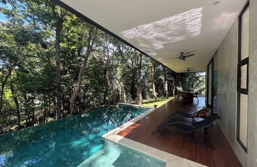 Santiago Villa | BRAND NEW 3-bedroom Jungle Villa in Santa Teresa with WiFi, AC