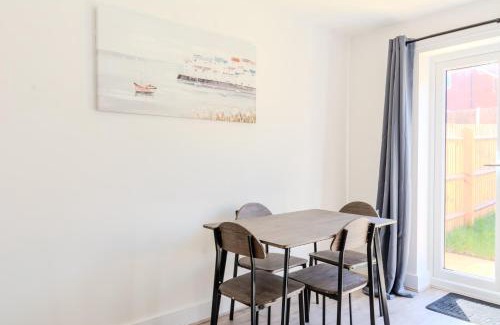 West Bromwich Appartement | Brand New 3 BEDROOM HOUSE WITH GARDEN AND FREE PARKING