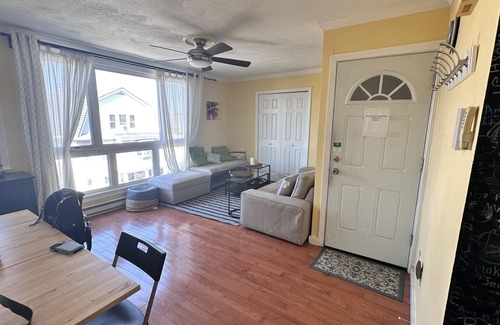 East Somerville Appartement | Maison neuve de 3 chambres parfaite pour accéder au centre de Boston et à Cambridge