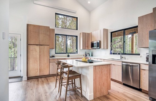 Fairplay Maison | Brand‑New 3BR Mountain Home w/Stargazing Deck + 1‑Acre Privacy