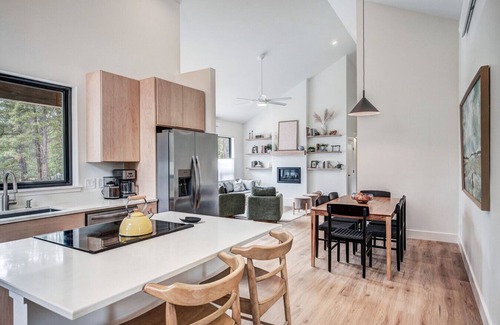 Fairplay Maison | Brand‑New 3BR Mountain Home w/Stargazing Deck + 1‑Acre Privacy
