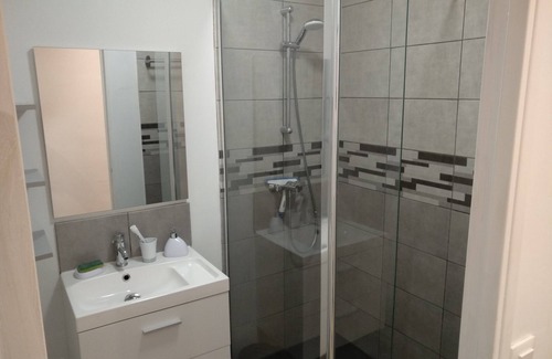 Tours Appartement | Séjour à Tours pour 6 personnes - 3 chambres - grand appartement 80m2