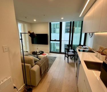 Te Aro Appartement | Brand New Apartment CBD High Rise With Ocean View on the Doorstep of Courtenay Place