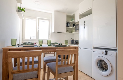 Perchel Norte Appartement | Brand new apartment in Malaga center a few steps from the pedestrian area.