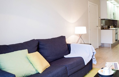 Hostafrancs Appartement | Appartement neuf avec deux chambres et un balcon