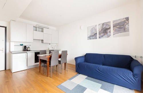 Milan Appartement | Brand new APT with terrace! Book Now!