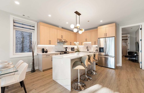 Tri-Taylor Appartement | Brand New Building in the Medical District!