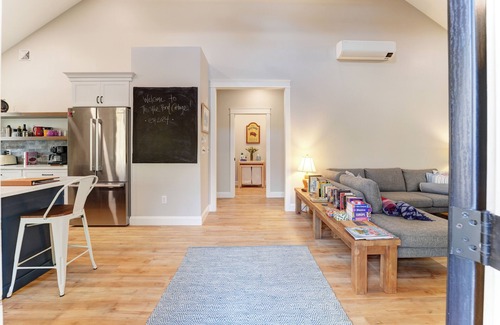 Biddeford Cottage | Brand new charming cottage next to the pristine sandy beaches of Biddeford Pool
