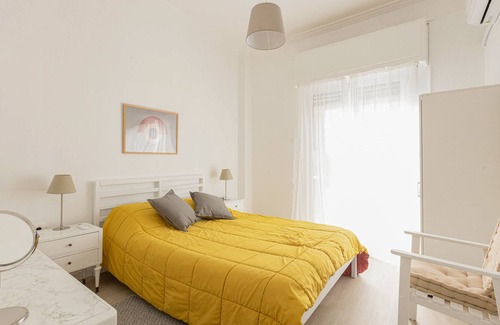Galatsi Appartement | Brand-new comfy Sunny apt. near Athens Center