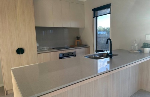 Forest Lake Maison | Brand-new Entire Terrace Home
