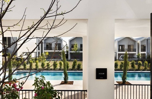 Forest Lake Maison | Brand-new Entire Terrace Home