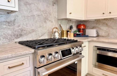 Auburn Maison | BRAND NEW! Gorgeous 3-bedroom Townhome on Samford Ave in Downtown Auburn!