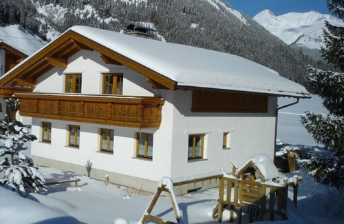 Steeg Appartement | Appartement neuf - fini en été 2008! Chaque chambre avec balcon!