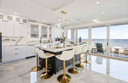 Ogunquit - Wells Maison | Brand New Home | Ocean Views | Wolf Appliances