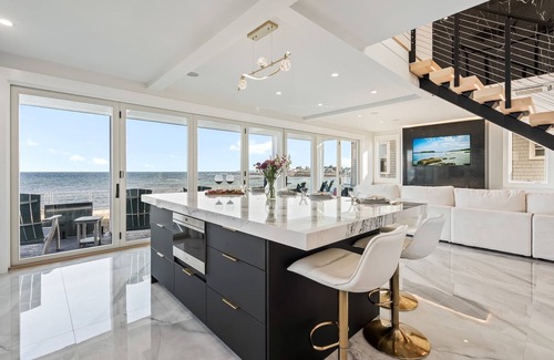 Ogunquit - Wells Maison | Brand New Home | Ocean Views | Wolf Appliances