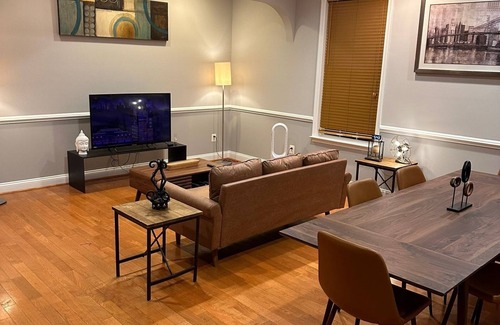 Nauck Maison | Brand NEW House with 4-bedroom, 2.5 Bathroom, WiFi, AC, heating, and non smoking