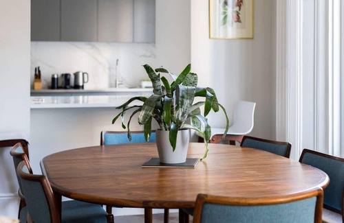 Campden Appartement | **BRAND NEW** Luxury Flat with large balcony, behind Ken High Street