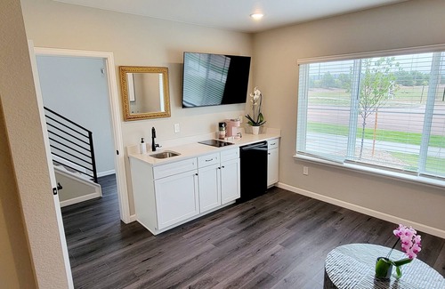 Colorado Springs Maison | Brand new! Modern Luxury TownHome. Great location in North Gate, near USAFA
