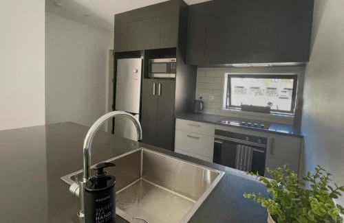 Henderson Appartement | Brand New Modern 2BR Townhouse