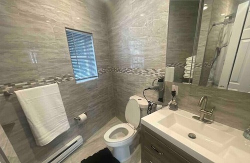 Harveys Lake Appartement | Brand New Modern stay in Harvy Lake PA