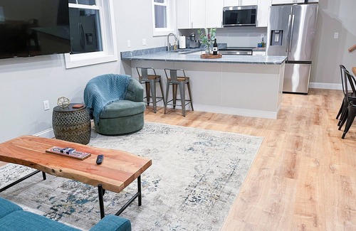 Bar Mills Maison | Brand new on Saco River in Buxton