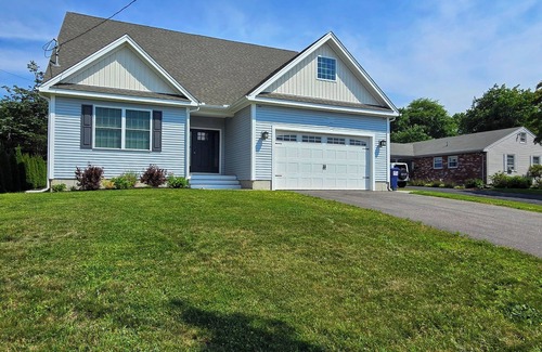 Westerly Maison | Brand new & private in charming beach town. Central to beaches, casinos, Mystic!