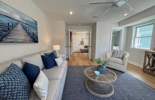 Sea Isle City Maison | Brand new spacious 5-BR house in pleasant Sea Isle City with AC, WiFi and more