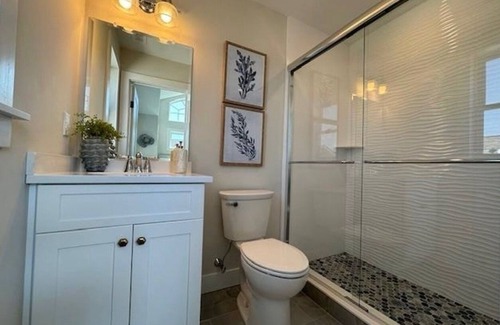 Sea Isle City Maison | Brand new spacious 5-BR house in pleasant Sea Isle City with AC, WiFi and more