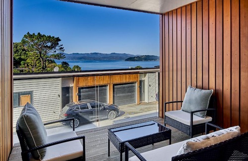 Wellington Maison | Brand New Townhouse with Ocean Views
