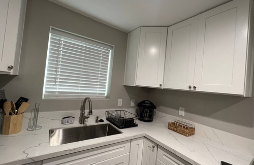 Lemon Grove Cottage | Brand new very quite and beautifully furnished 1 bedroom 1 bath cottage
