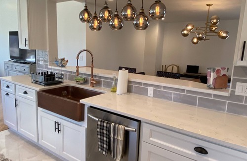 Westbrook Center Maison | Tout neuf, Villa Je’taime, en face de la plage, pour 10 personnes
