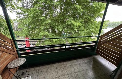 Greifenstein Maison | Brauner Bär mit tollen Ausblick