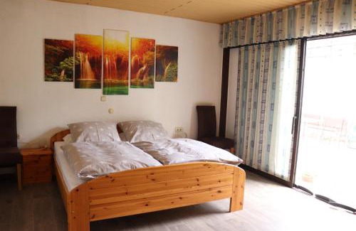 Bullay Appartement | Brautrockstube